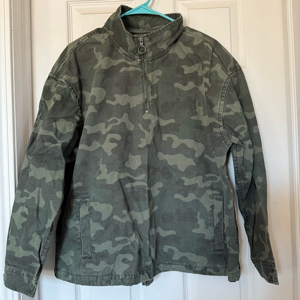 Camouflage 3/4 Zip Jacket